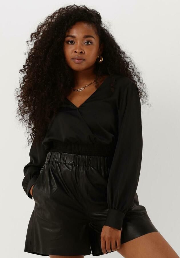 ANOTHER LABEL Dames Tops & T-shirts Linnea Shiny Top L s Zwart - Foto 4