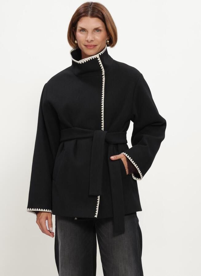 BEAUMONT Dames Jassen Aliza Short Coat Zwart