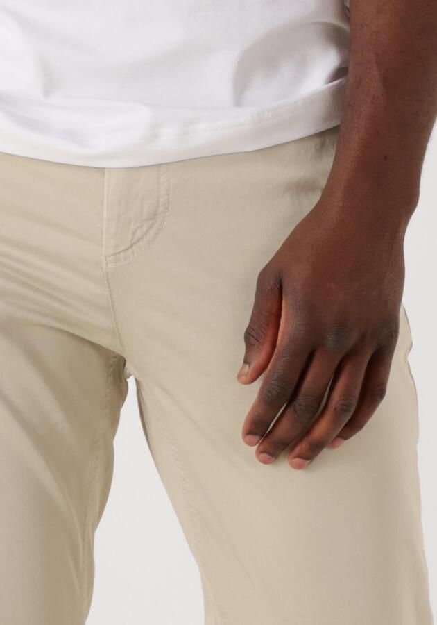 Boss Orange Chino tapered met boss-logo aan de achterkant - Foto 2