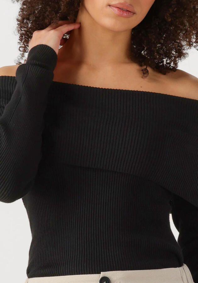 Bruuns Bazaar Vrouwelijke Off-Shoulder Gebreide Trui Zwart Black Dames