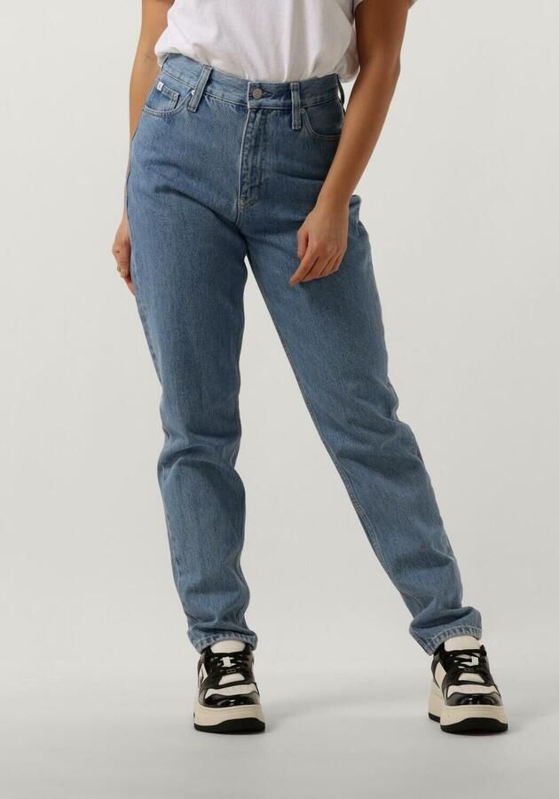 Calvin Klein Denim Mom Jeans in Lichtblauw Blue Dames - Foto 3