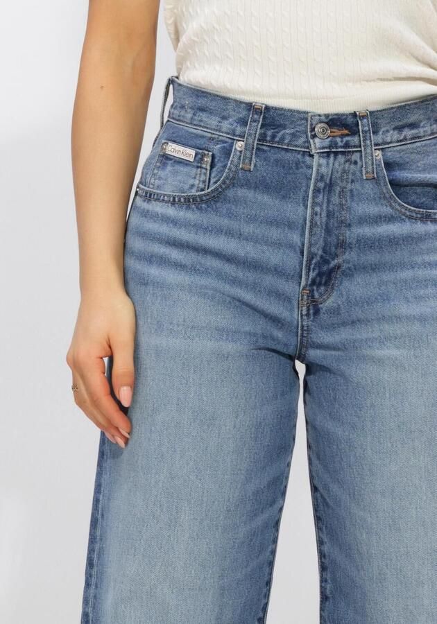 Calvin Klein Jeans wide fit jeans met labeldetail - Foto 3