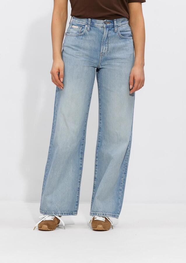 Calvin Klein Jeans Flared Bootcut Low Rise Baggyy