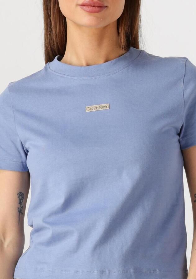 CALVIN KLEIN Dames Tops & T-shirts Placed Institutional Baby Tee Blauw - Foto 2