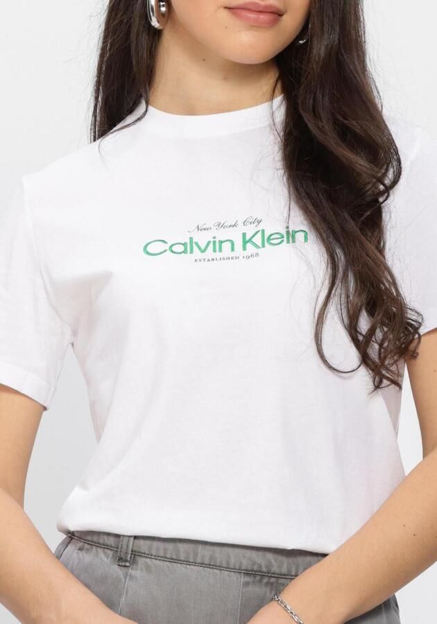CALVIN KLEIN Dames Tops & T-shirts Ss Classic Ck Nyc Logo Tee Wit - Foto 4