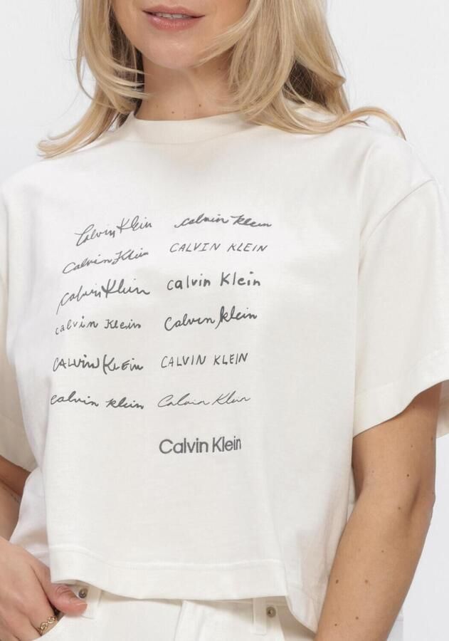 CALVIN KLEIN Dames Tops & T-shirts Ss Cropped Boxy Graphic Tee Ecru - Foto 3