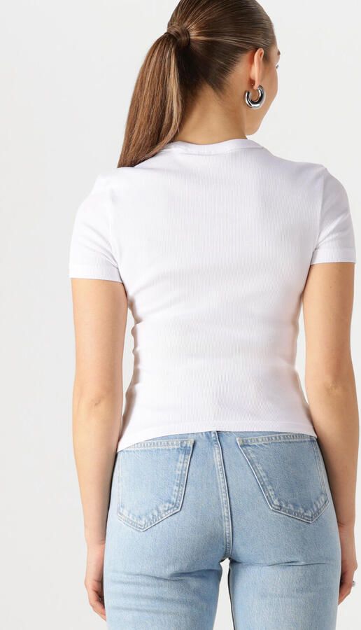 CALVIN KLEIN Dames Tops & T-shirts Woven Label Rib Fitted Tee Wit - Foto 3