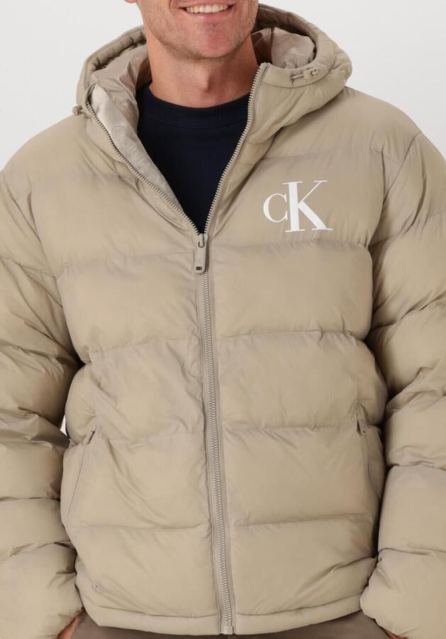 Calvin Klein Jeans Regular fit gewatteerd jack met logoprint model 'Monogram' - Foto 3