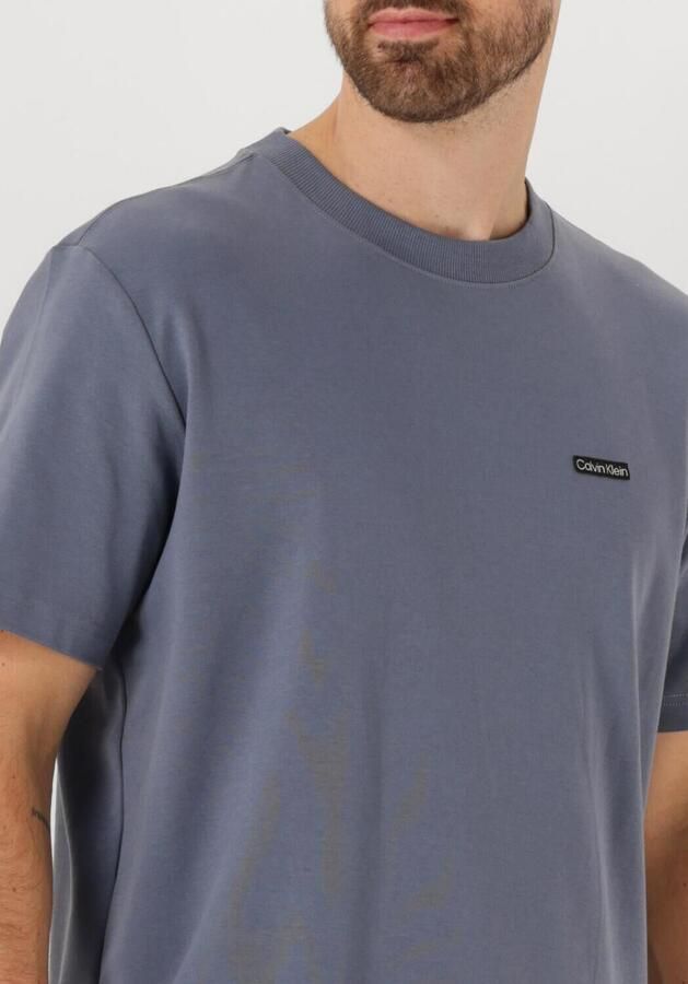 CALVIN KLEIN Heren Polo's & T-shirts Label Tee Grijs - Foto 2