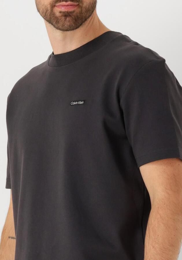 CALVIN KLEIN Heren Polo's & T-shirts Label Tee Zwart - Foto 3