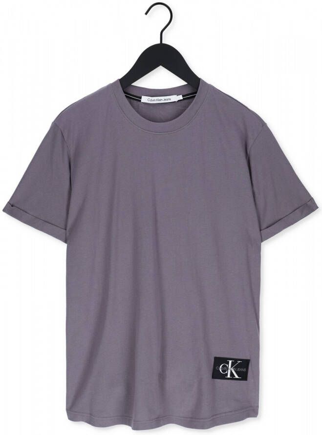 Calvin Klein Grijze T shirt Badge Turn Up Sleeve