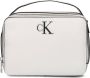 Calvin Klein Witte Schoudertas Minimal Monogram Camera Bag18 - Thumbnail 1