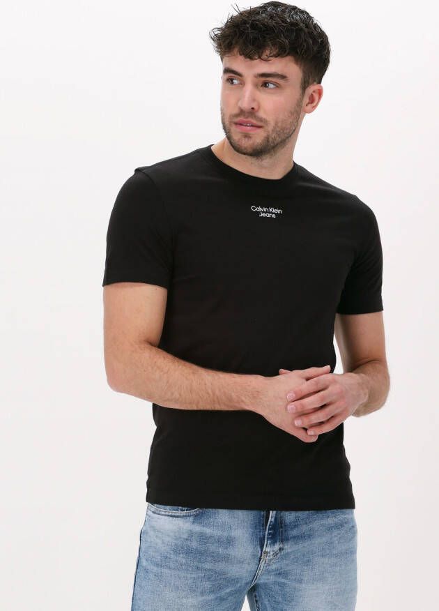 Calvin Klein Zwarte T-shirt Stacked Logo Tee