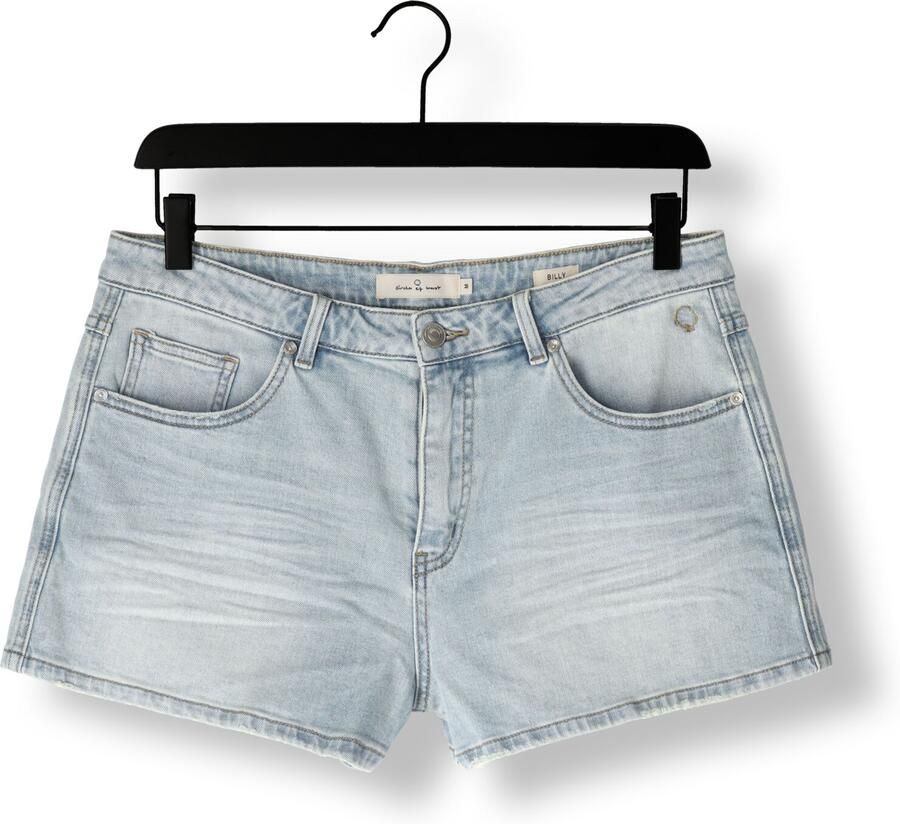 CIRCLE OF TRUST Dames Jeans Billy Short Lichtblauw