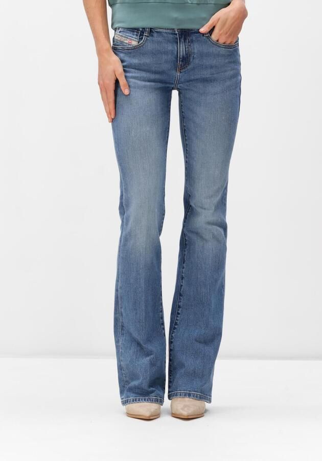 DIESEL Dames Jeans 1969 D-ebbey Blauw