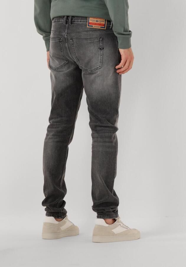 DIESEL Heren Jeans 1979 Sleenker Grijs