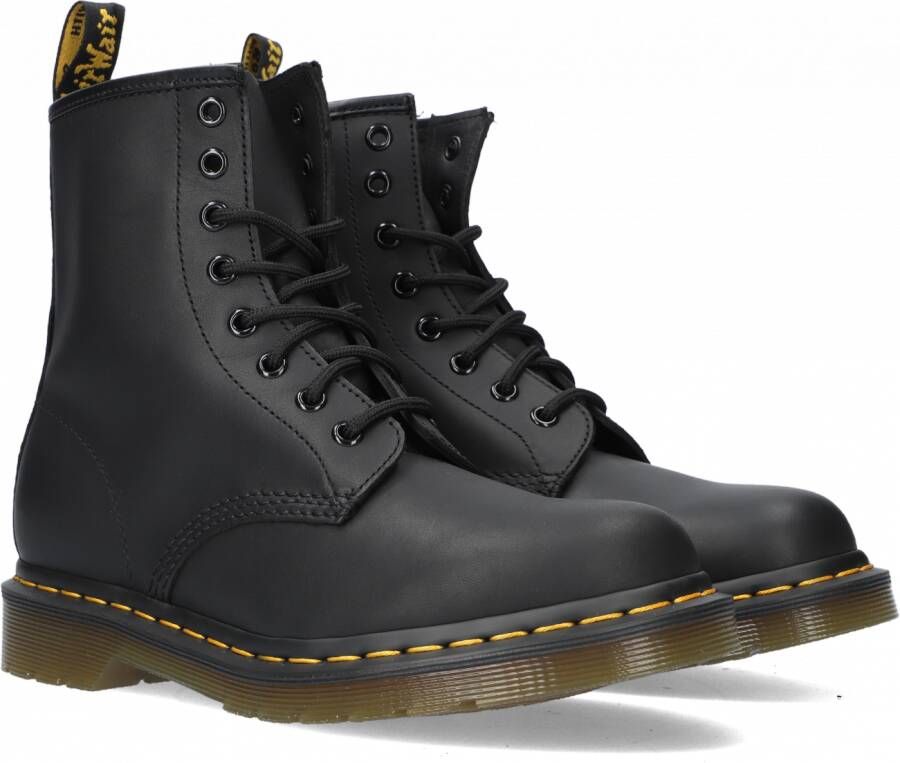 Dr. Martens Klassieke Zwarte Greasy Veterschoenen Black