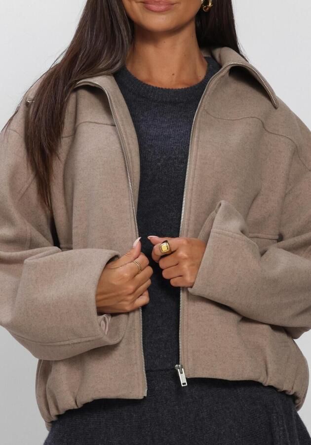EDITED Dames Jassen Brodey Jacket Beige - Foto 4