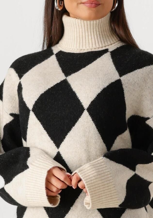 EDITED Dames Truien & Vesten Lahela Jumper Jacquard Zwart - Foto 3