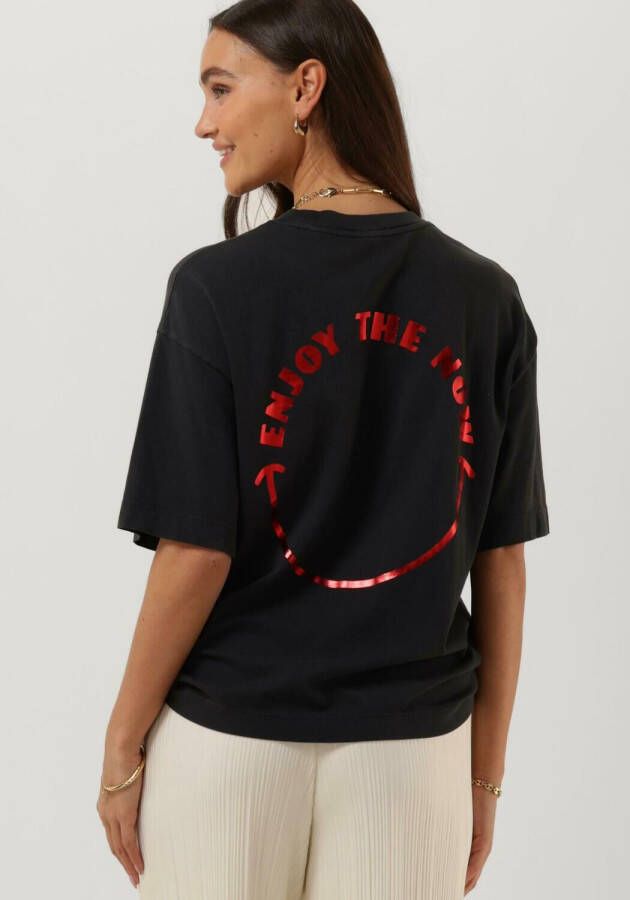 Catwalk Junkie Grijze T-shirt Ts Enjoy