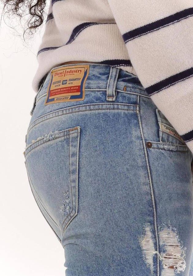 DIESEL Dames Jeans 1969 D-ebbey Blauw