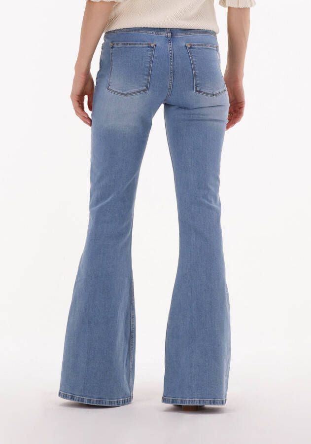 Fabienne Chapot Lichtblauwe Flared Jeans Eva Extra Flare Jeans