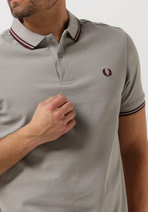 Fred Perry Lichtgrijze Polo Twin Tipped Shirt