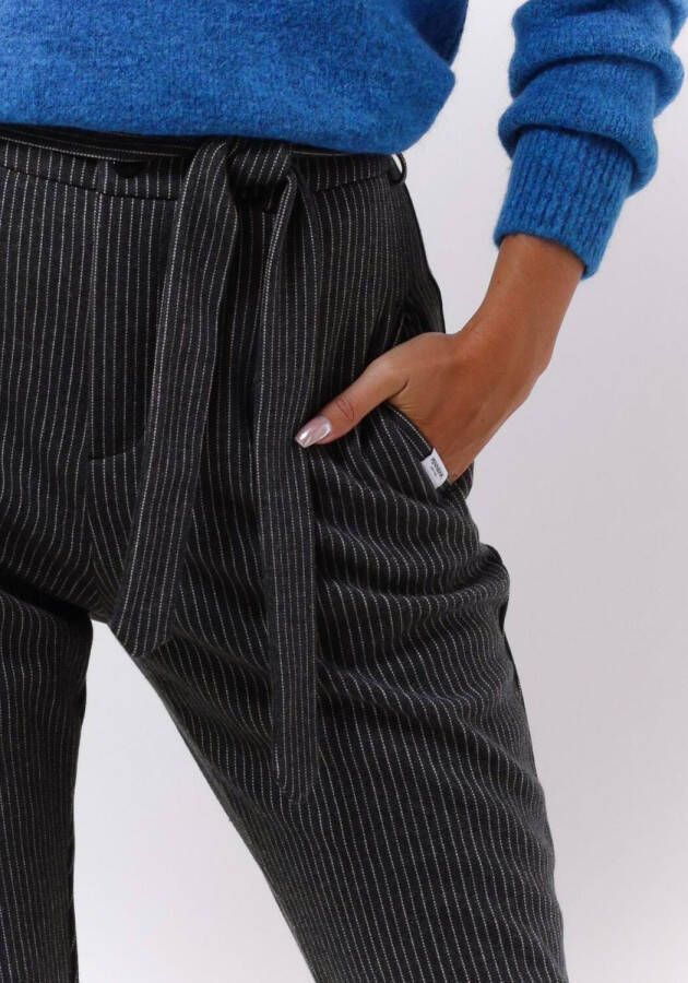 Penn & Ink Antraciet Legging Trousers