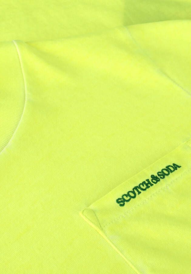 SCOTCH & SODA Jongens Polo's & T-shirts Short Sleeved Chest Pocket T-shirt Geel