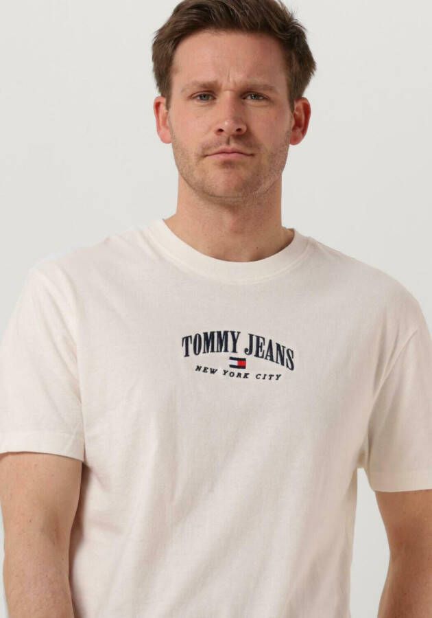 Tommy Jeans Gebroken Wit T-shirt Tjm Clsc Small Varsity Tee