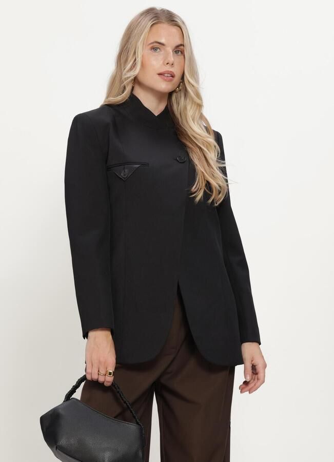 HAUTE L'AMITIÉ Haute L'Amitié Dames Blazers Premiere Overlap Blazer Zwart