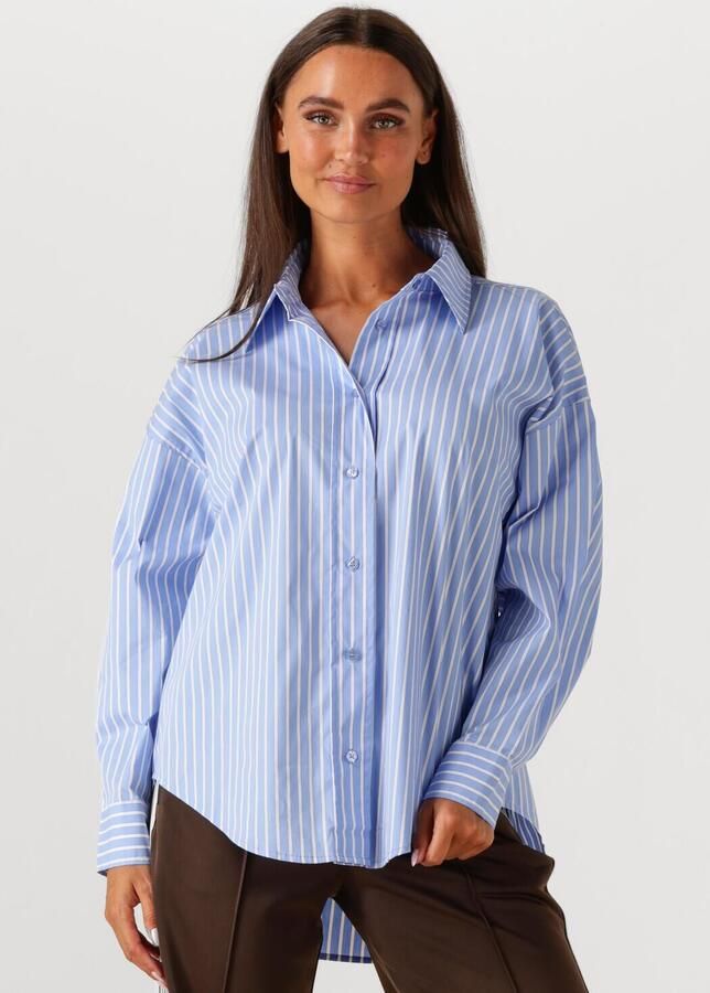 HAUTE L'AMITIÉ Haute L'Amitié Dames Blouses Bow Candy Twist Stripe Shirt Lichtblauw