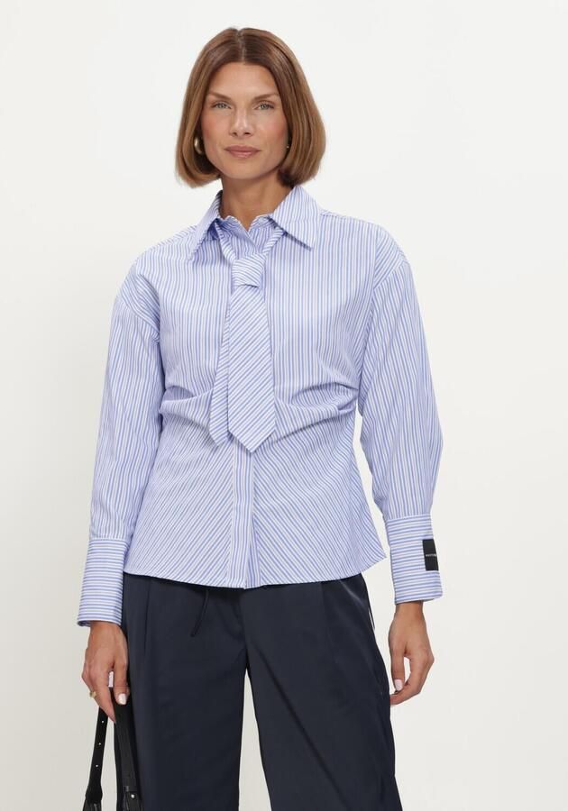HAUTE L'AMITIÉ Haute L'Amitié Dames Blouses Emma Tie Stripe Shirt Lichtblauw