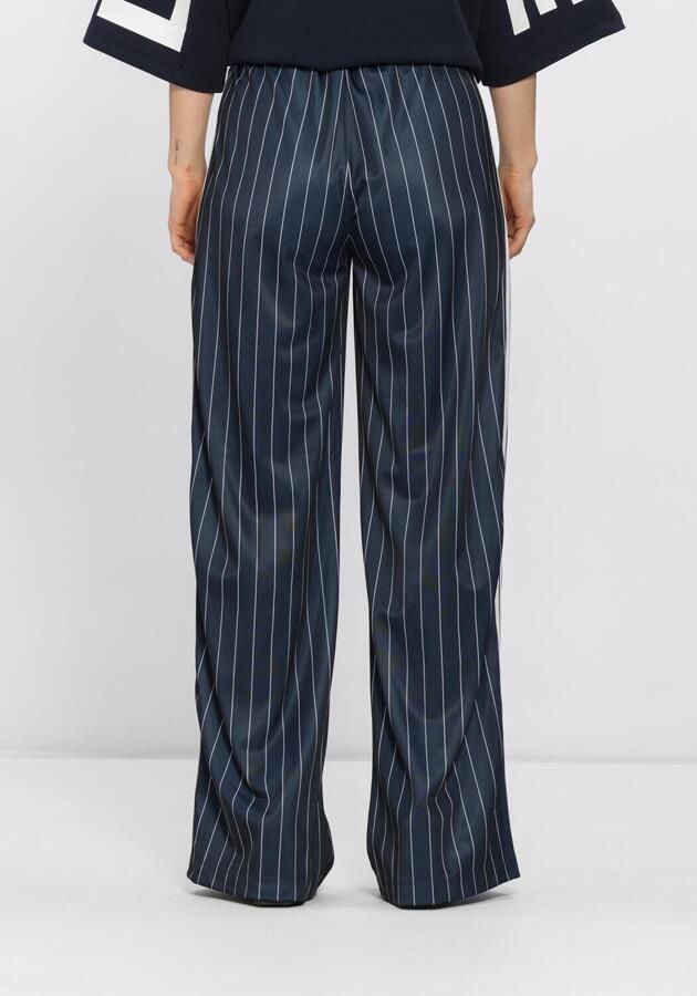 HAUTE L'AMITIÉ Haute L'Amitié Dames Broeken Baggy Pin Stripe Track Tall Pants Donkerblauw - Foto 2