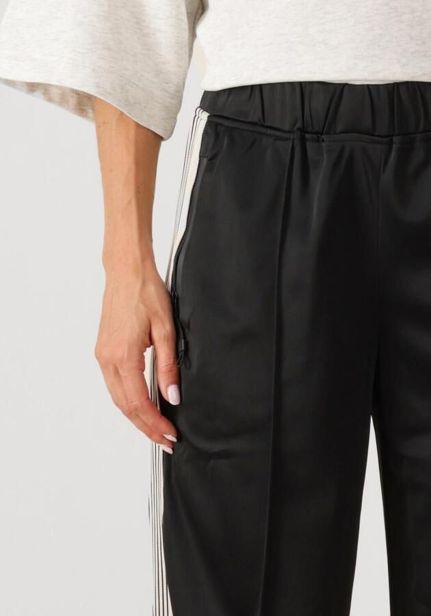 HAUTE L'AMITIÉ Haute L'Amitié Dames Broeken Baggy Track Tall Pants Zwart - Foto 2
