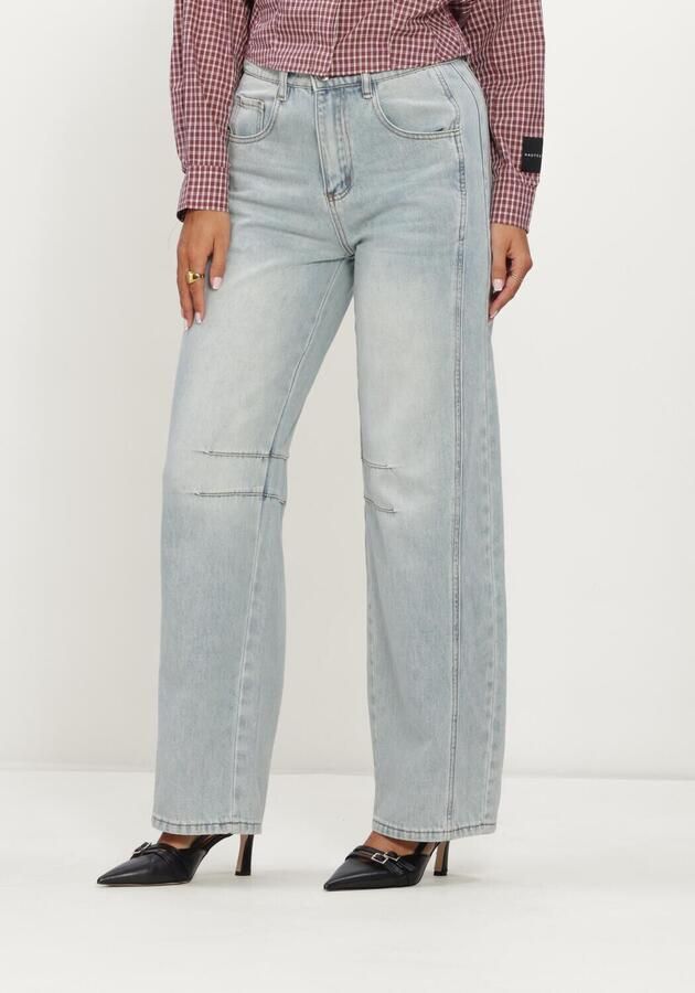 HAUTE L'AMITIÉ Haute L'Amitié Dames Jeans Drew Barrel Panel Tall Jeans Bleached Denim Lichtblauw