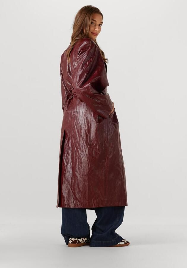 Ibana Oversized faux lakleren jas Chaim bordeaux