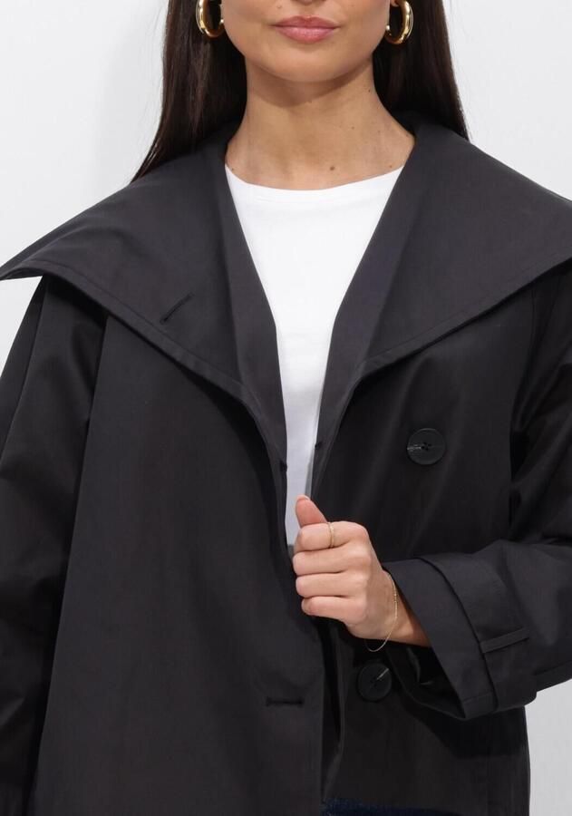 InWear Zwarte korte jas met brede kraag Black Dames - Foto 3