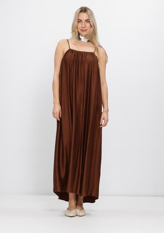 KNIT-TED Dames Jurken Blair Bruin