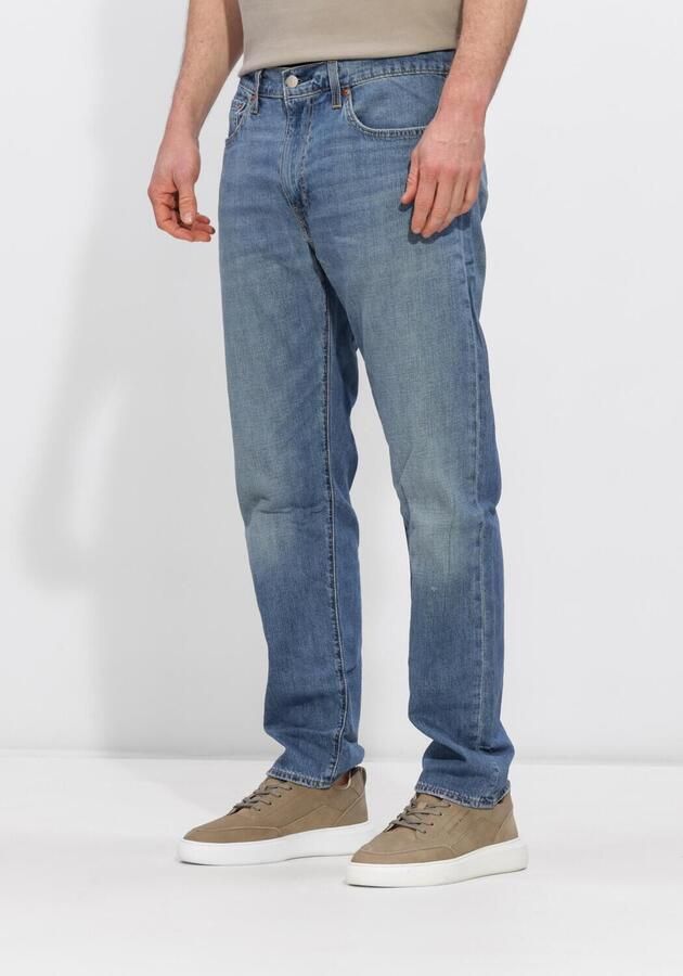 Levi's Tapered jeans 502 TAPER in een elegante moderne stijl