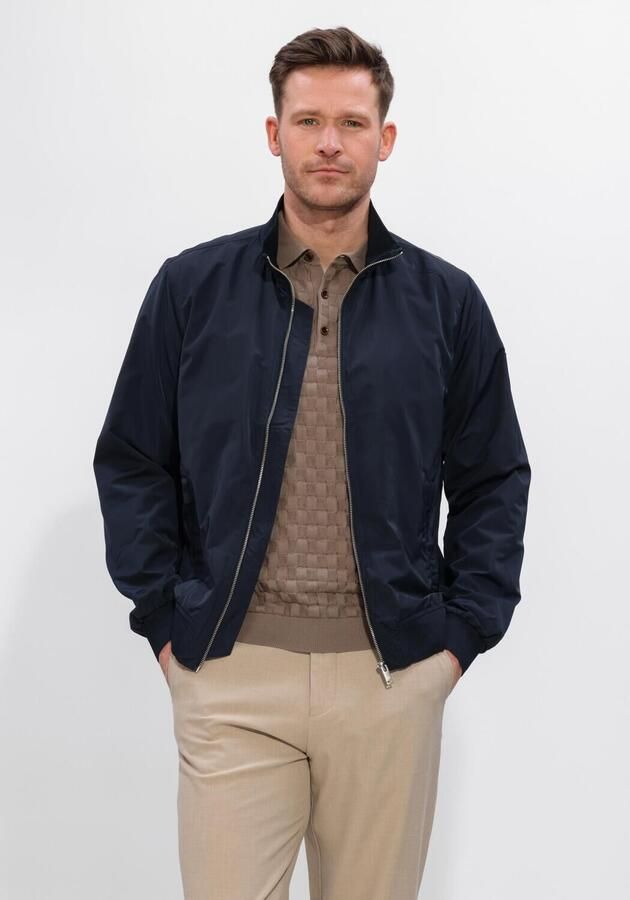 Matinique Jack met elastische opstaande kraag model 'hardron'