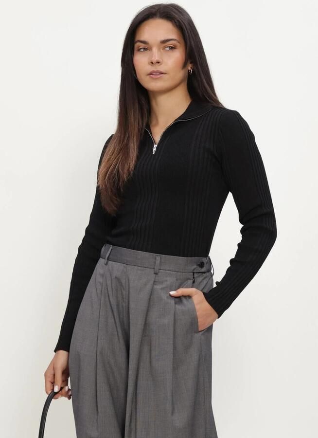 MODSTRÖM Modström Dames Tops & T-shirts Krissamd Zip T-neck Zwart