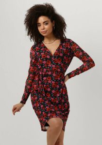 Modström gebloemde semi-transparante wikkeljurk BinnaMD print wrap dress zwart roze rood