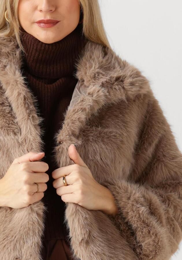 My Essential Wardrobe Jack van imitatiebont met opstaande kraag model 'Alexa' - Foto 2