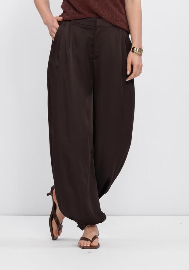 NEO NOIR Dames Broeken Fayla Drapy Satin Balloon Bruin