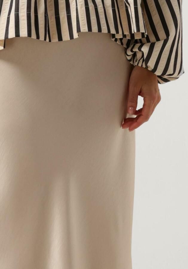 NEO NOIR Dames Rokken Vicky Heavy Sateen Skirt Beige - Foto 3