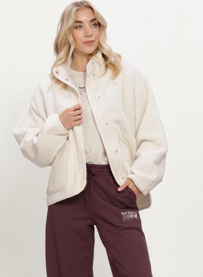 NEW BALANCE Dames Jassen High Pile Fleece Jacket Beige