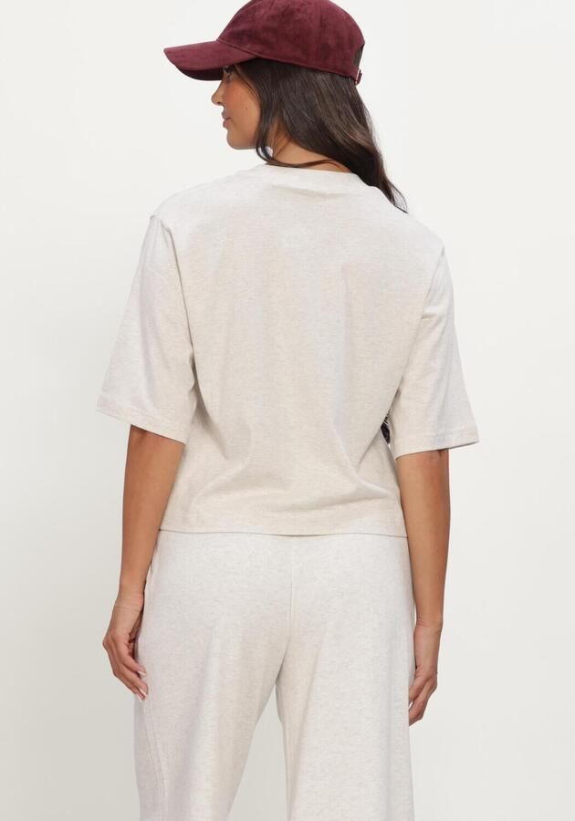 NEW BALANCE Dames Tops & T-shirts Trackside Relaxed T-shirt Ecru - Foto 3
