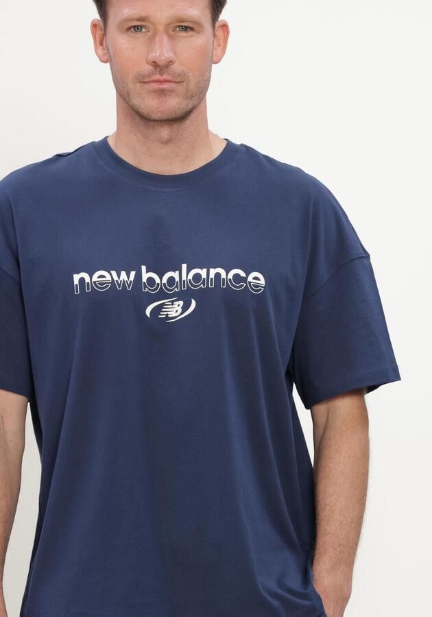 NEW BALANCE Heren Polo's & T-shirts Trackside T-shirt Donkerblauw - Foto 4