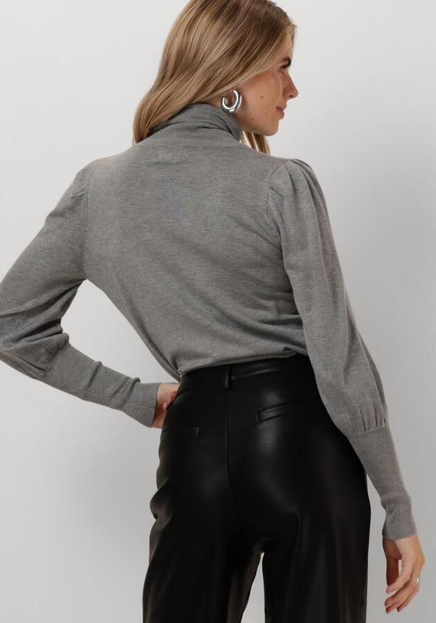 NOTRE-V Dames Truien & Vesten Basic Knit Blouse Grijs
